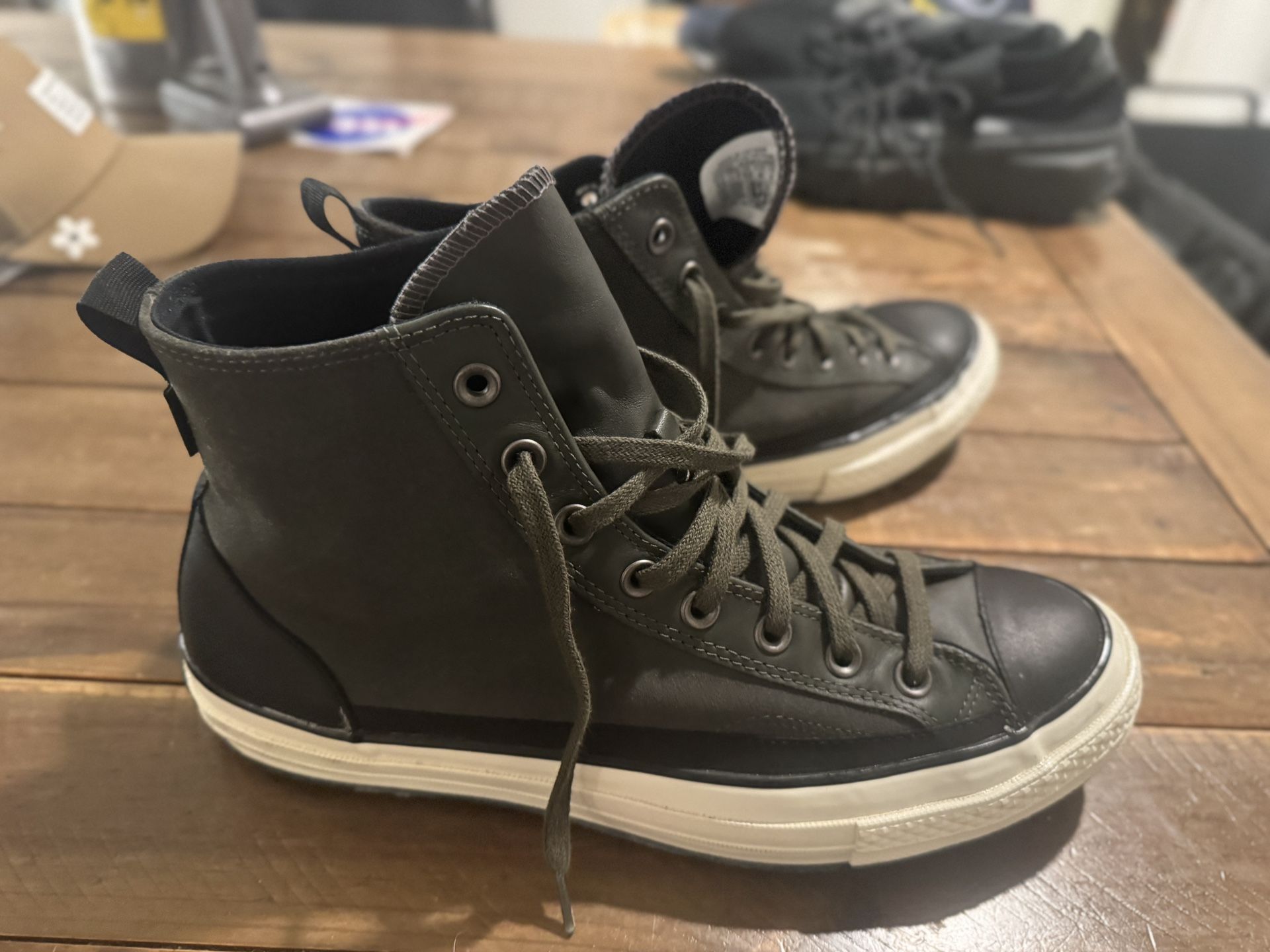 Converse Haven Chucks Size 10