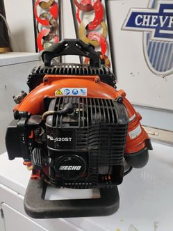 Echo backpack blower sopladora $369