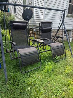 Double gravity chair swing