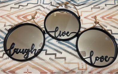 Live,Love,Laugh Wall decor