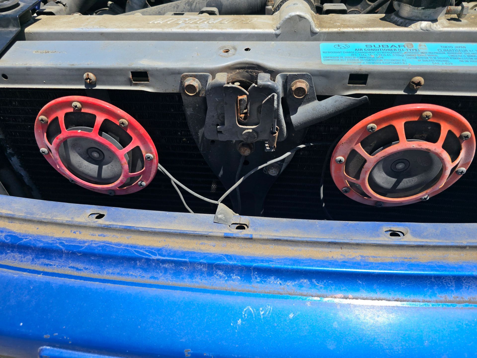 Hella horns