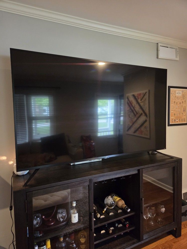 75" TCL Roku TV with Mount!