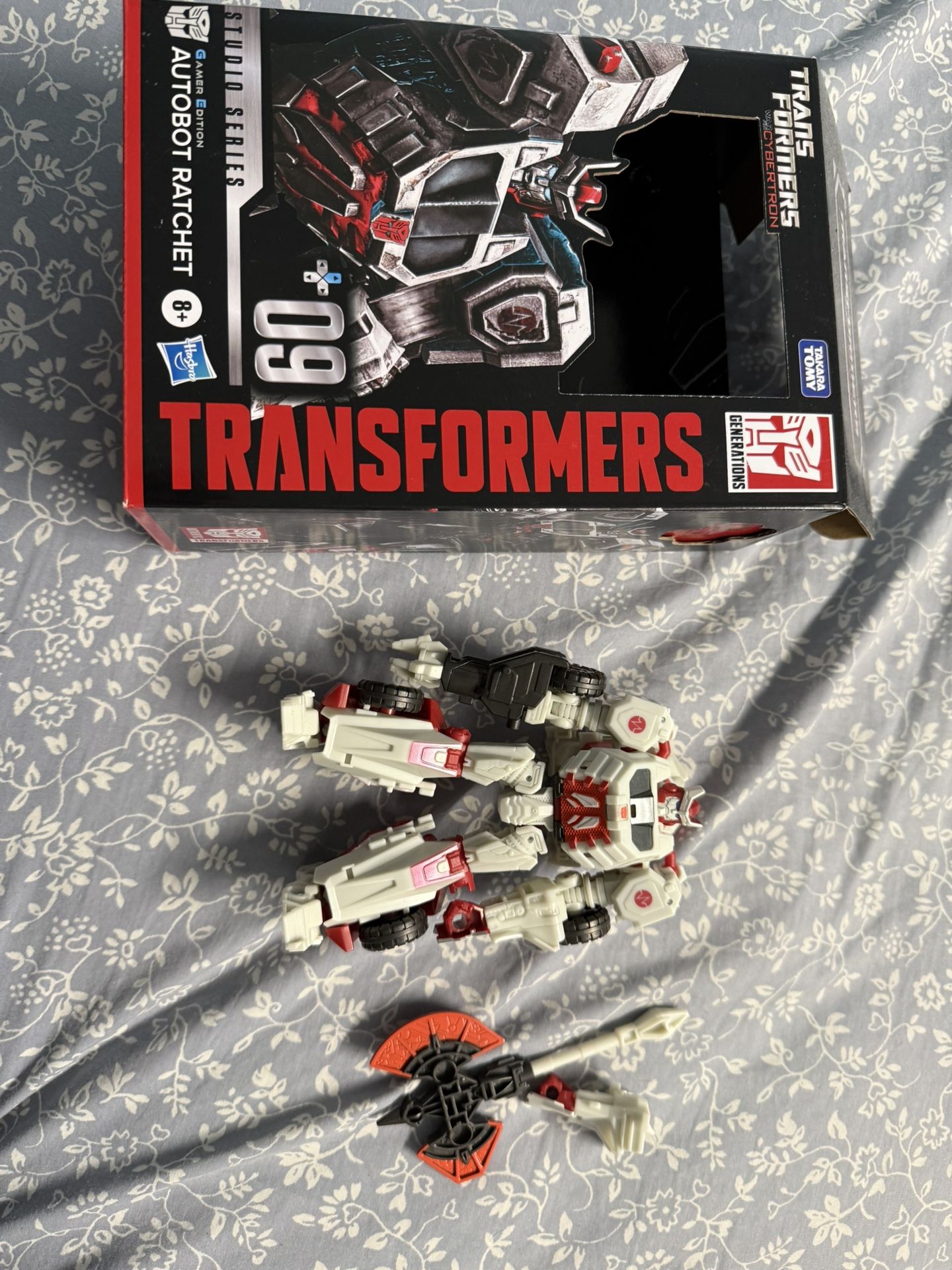 Transformers Studio Series Gamer Edition Ratchet