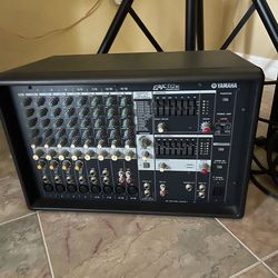 YAMAHA  Mixer