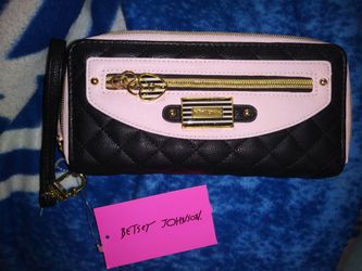 Betsey Johnson wallet