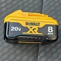New Dewalt 20-Volt MAX XR Lithium-Ion 8.0Ah Battery