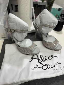 Alice + Olivia