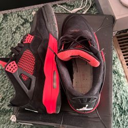 Thunder Red 4s