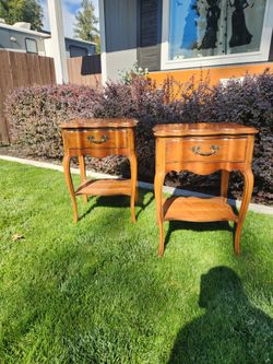 French provincial set 5 pc