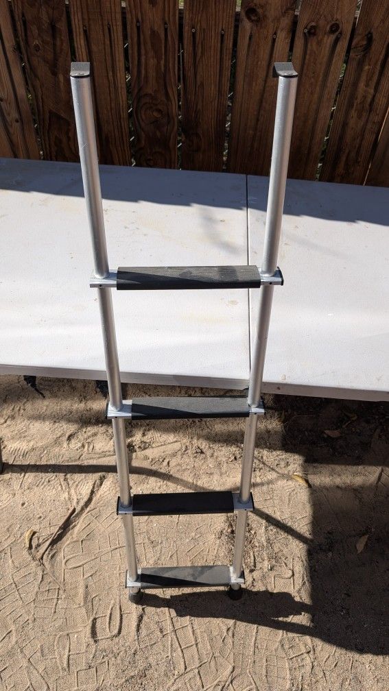 RV Bunk Bed Ladder