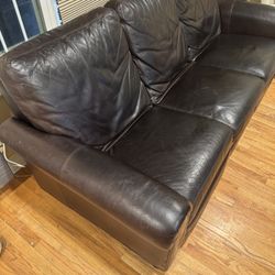 Ethan Allen Brown leather couch sofa  with two recliners Model Conor Incliner