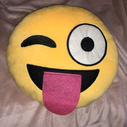 EMOJI PILLOW NEW