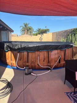 Above ground pool