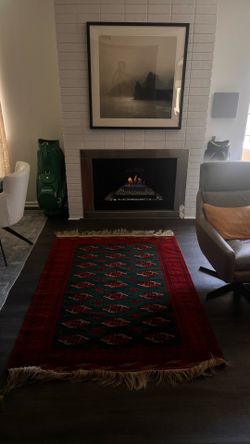 Persian Rug Wool 6’ x 4’