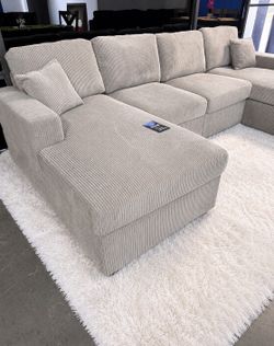🔥 Brand New U-Shape Sectional Sofa – $10 Down