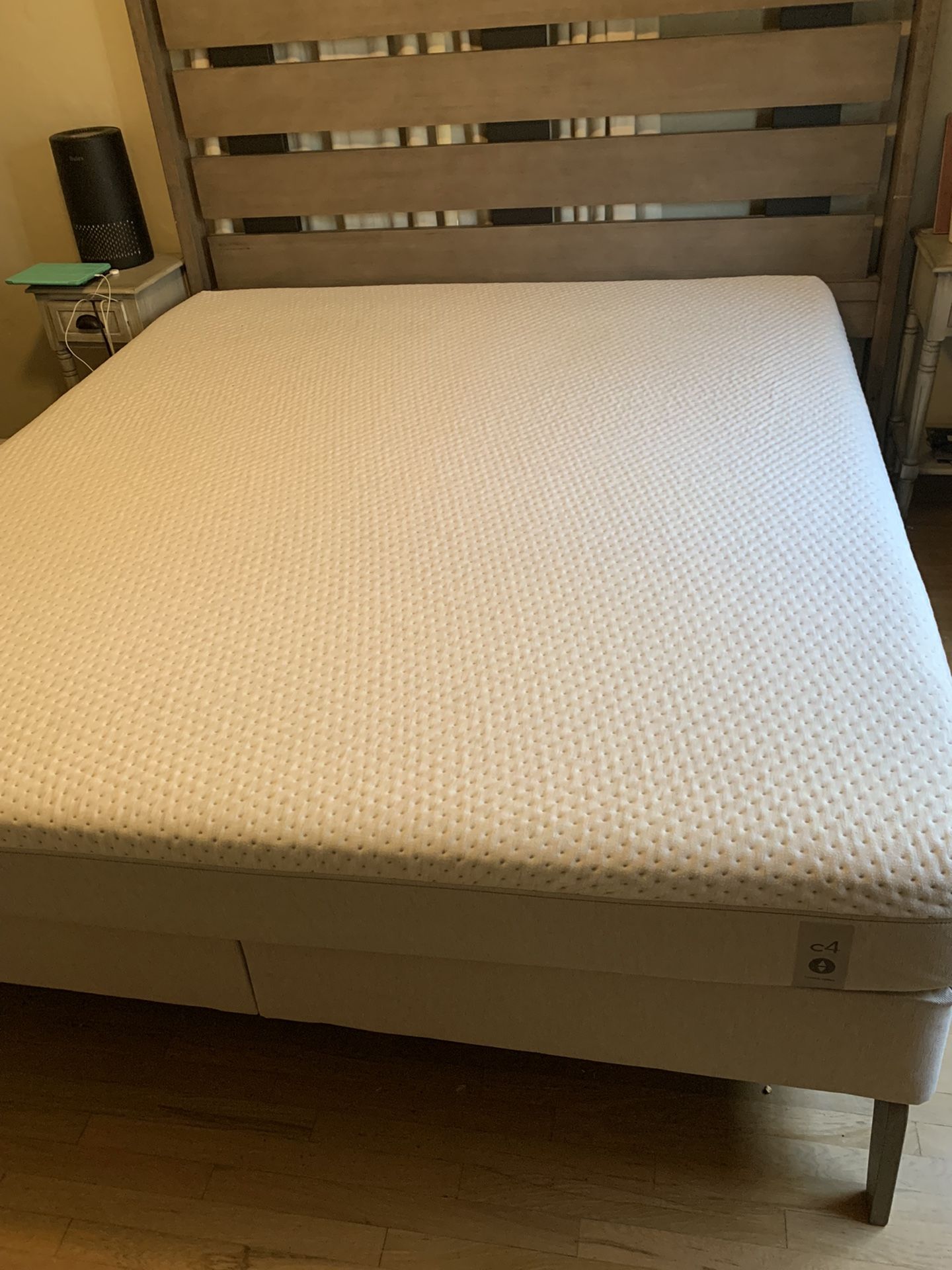 Ca King Sleep Number 360 C4 Smart Bed W/ Base 600 OBO for Sale in