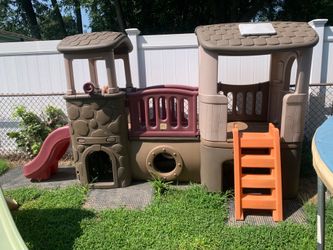 Kids outdoor climber