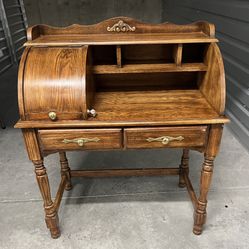 *** PENDING - Antique Desk