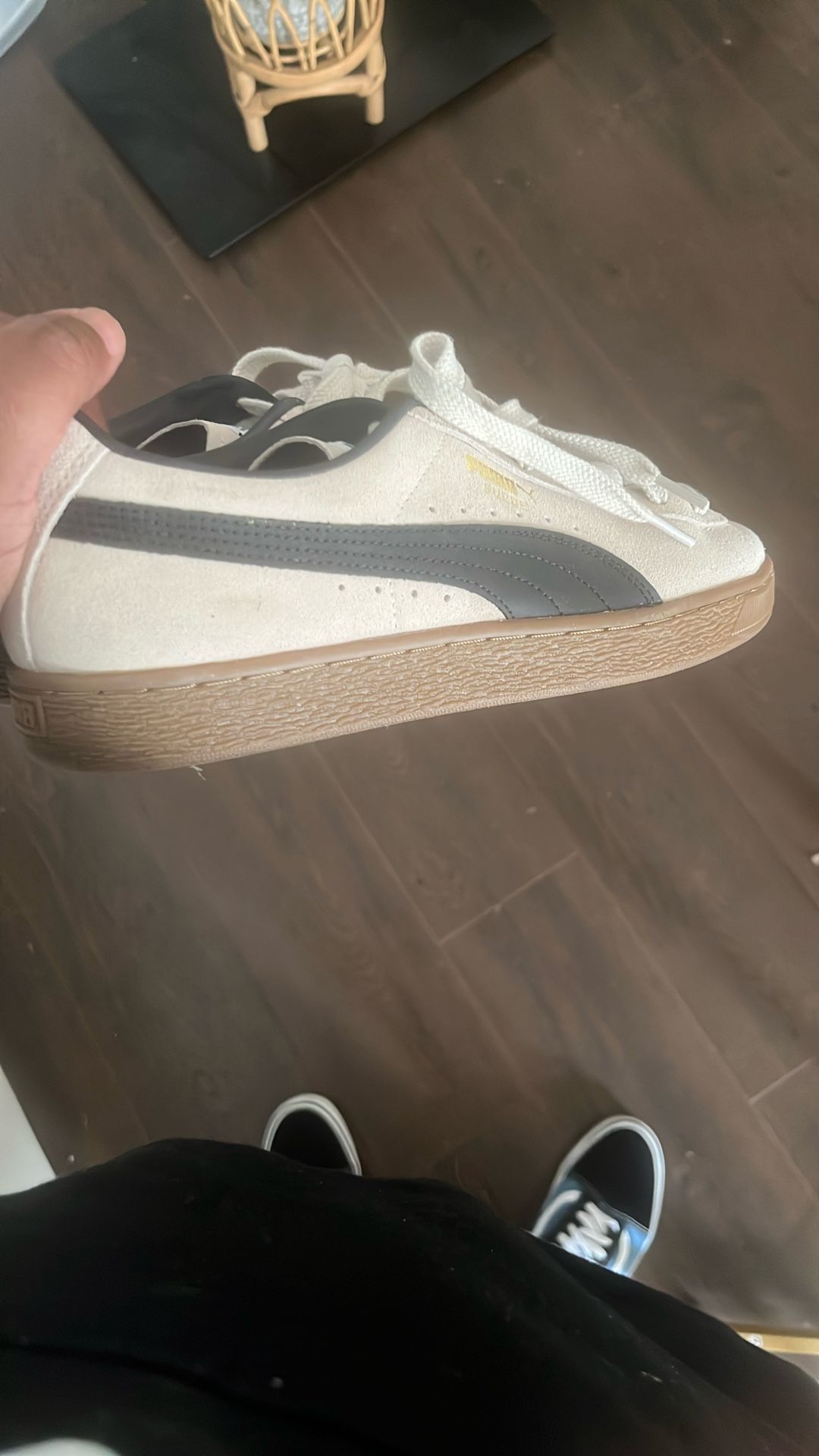 Puma Suede (Beige Size 10.5)