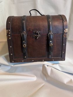 Mini Chest