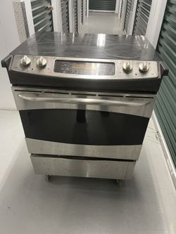 GE PROFILE STAINLESS STEEL ELECTRIC STOVE