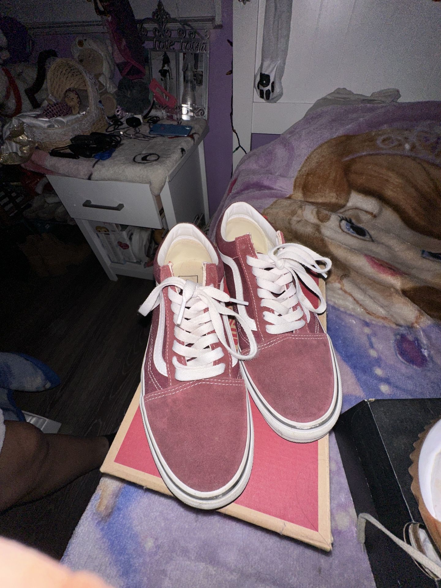 burgundy vans
