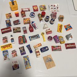 Zuru miniature play collection