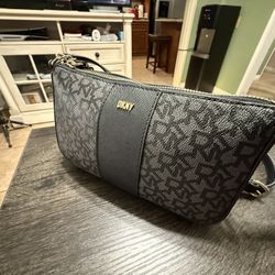 DKNY Bryant Park Demi Bag