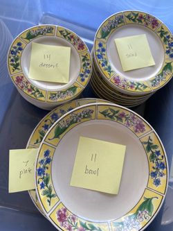 Majestic ware (nearly full set) by Sakura and Sue Zipkiin (Spring Valley)