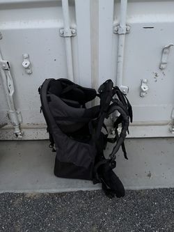 Clever Plus, Baby Holding Hiking Backpack