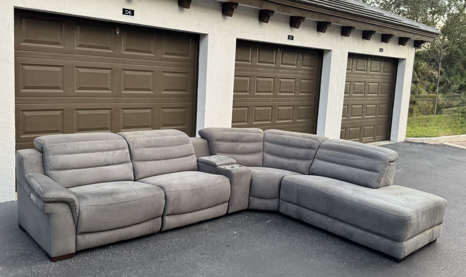 Couch/Sofa Sectional - Recliners - Gray - Delivery Available 🚛