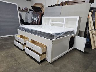 Full Captains Bed And Mattress 