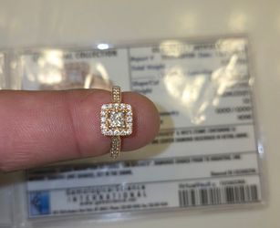Engagement ring 💍 size 7