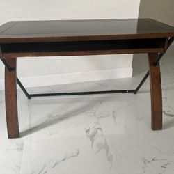Desk $200.00