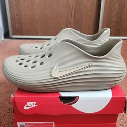 Nike Size 10 Reactx Rejuven8 khaki color