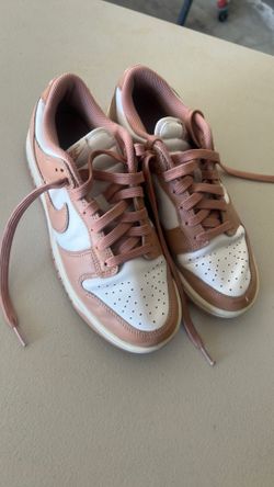 Girls Nike Dunks