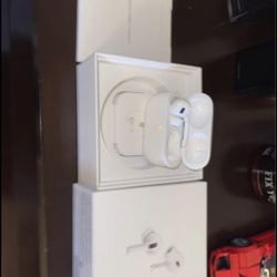PLEASE READ - AirPods Pro 2 with only left AirPod.