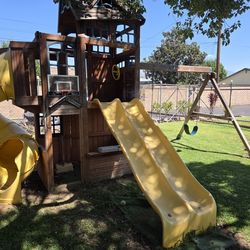 Swing Set MAKE AN OFFER