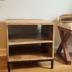 Super Sweet Side Table <3