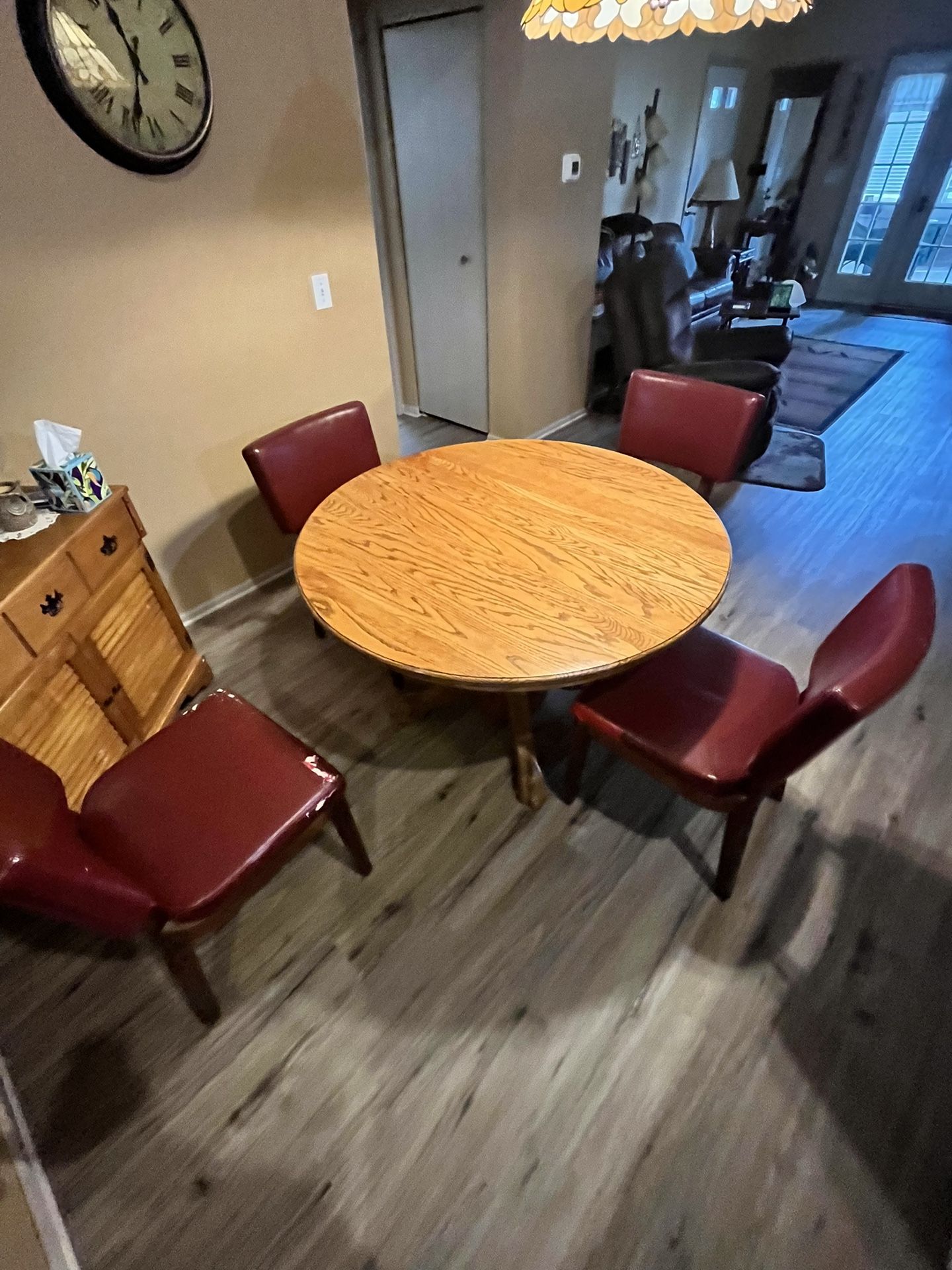 Oak pedestal table