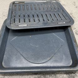 Large Broiler Pan in good shape!  