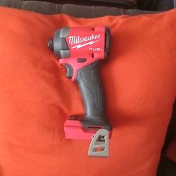 New M18 Fuel 4th Generation 1/4 Hex Impact Tool Only 