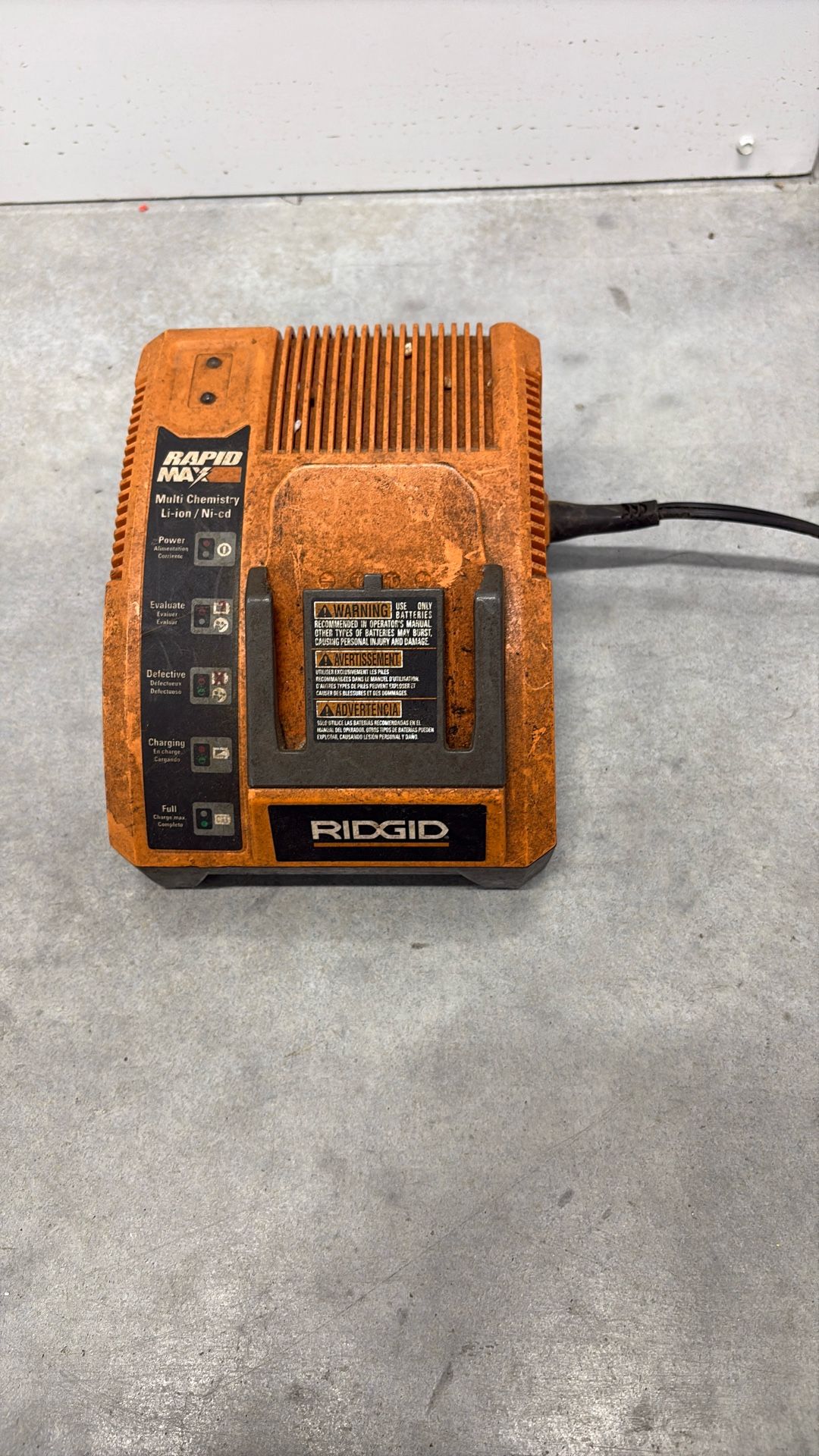 RIDGID battery charger