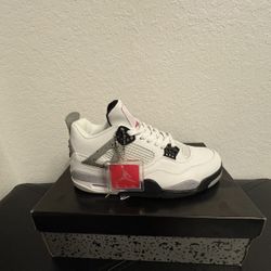 White Cement Air Jordan 4 Retro 