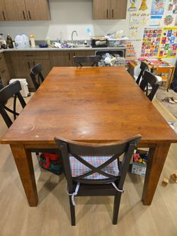 Maple wood Dining Table