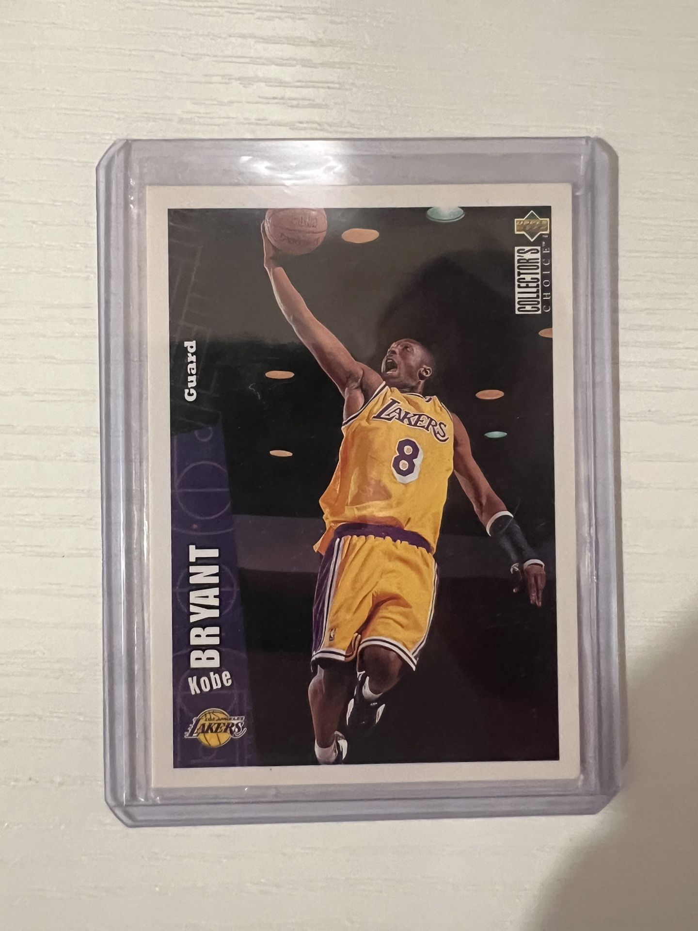 1996 Upper Deck Kobe Bryant Rookie RC Card #267 Lakers Jersey 8 