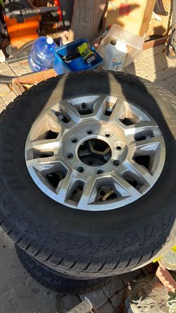 GMC  2500 HD rims , tires