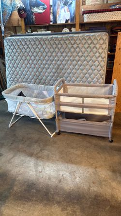 2 baby bassinets  FREE