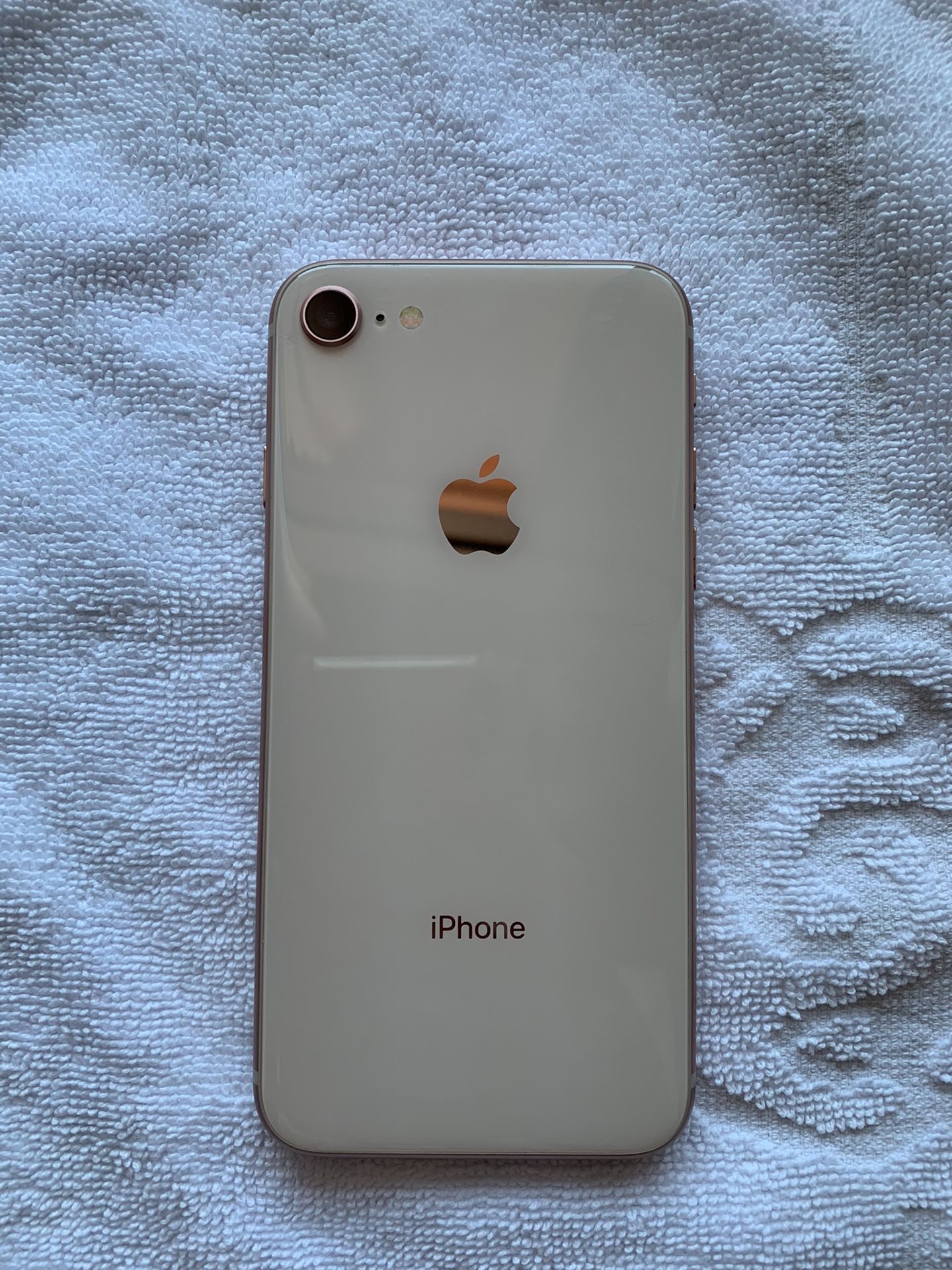 iPhone 8 64gb unlocked for all carriers great condition