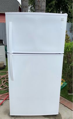 Kenmor refrigerator